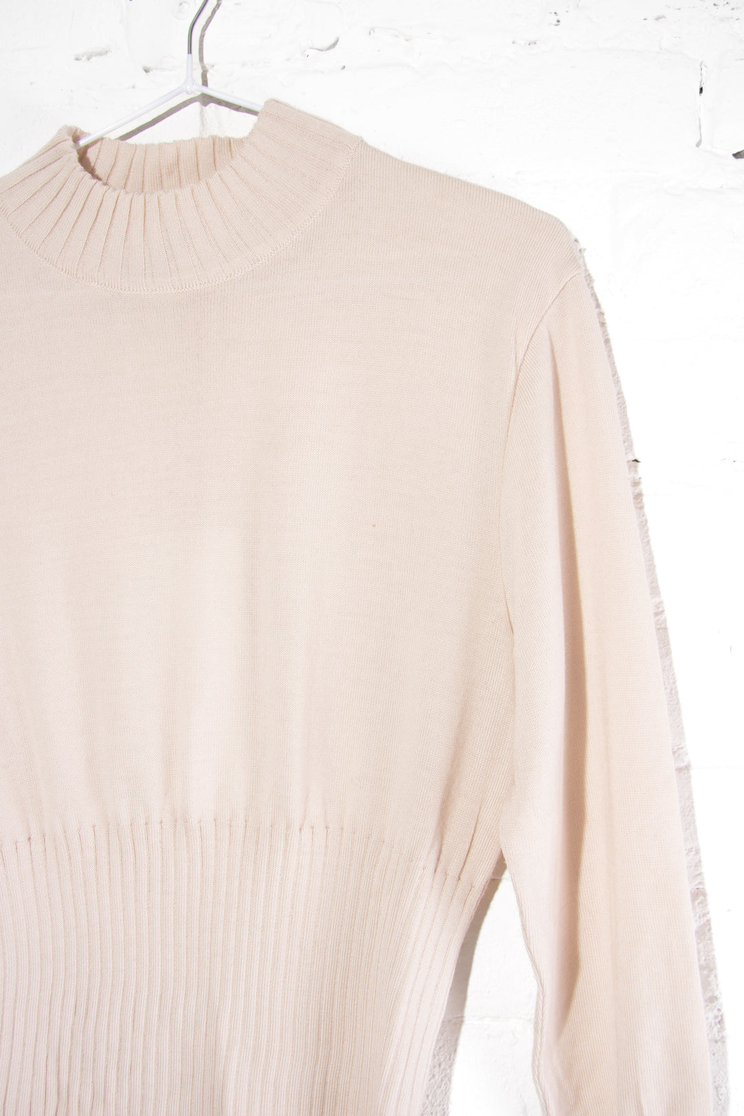 Knitted Pullover