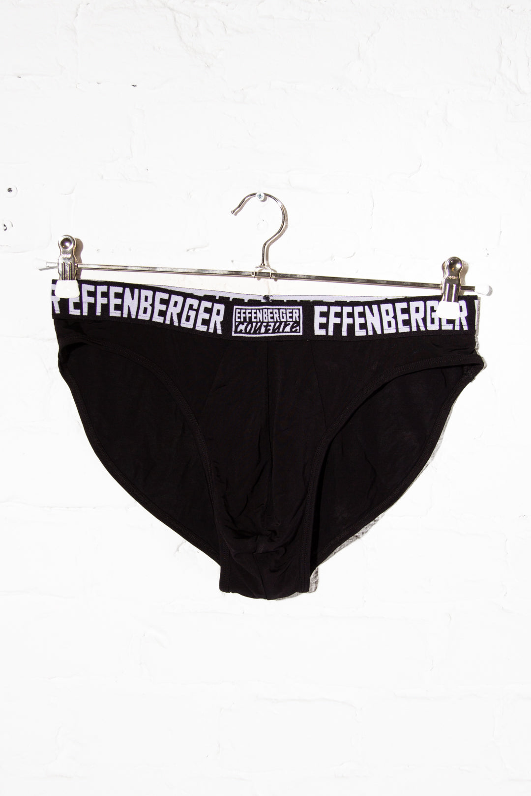 Key Hole Brief - Sample