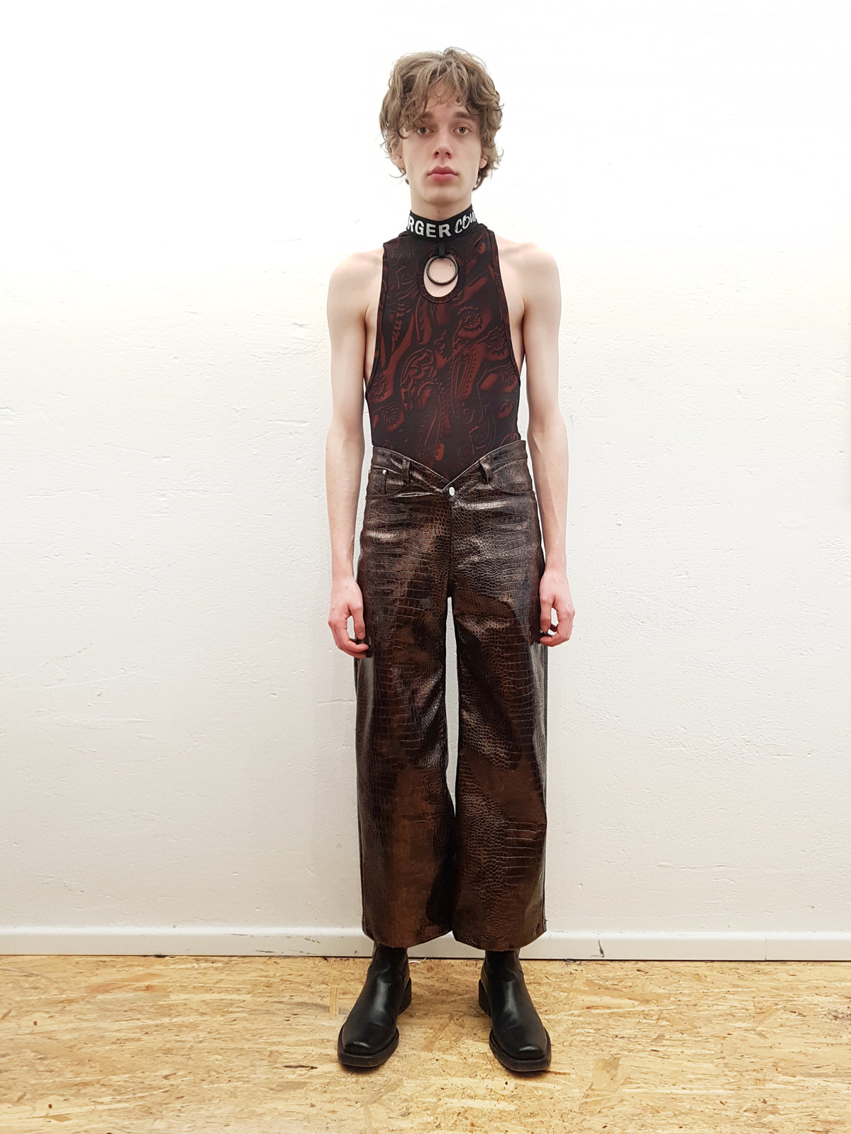 Croc V-Trousers